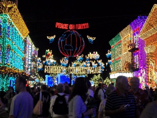 Osborne Family Spectacle of Dancing Lights at Disney's Hollywood Studios