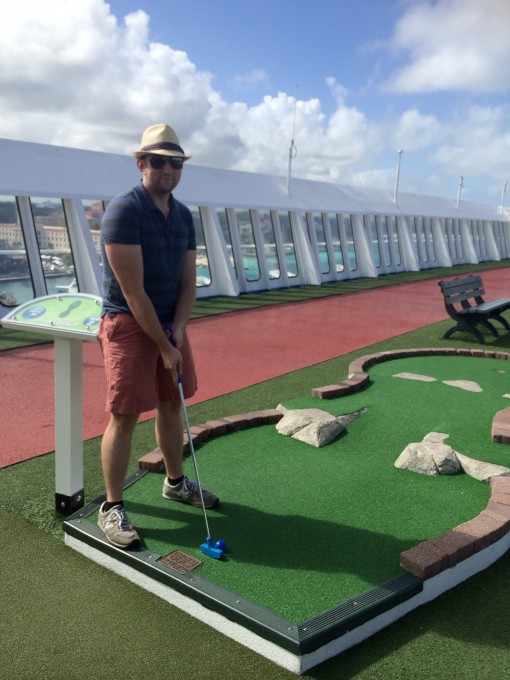 Mini Golf on Carnival Sensation