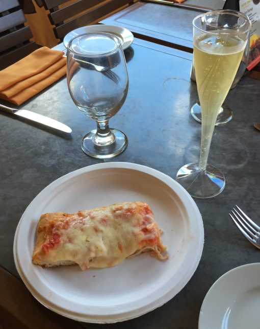 The Via Napoli Pizza window at the Italy pavilian in Epcot!